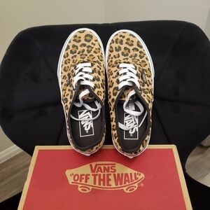 VANS Women's Tan Leopard Print Sneakers